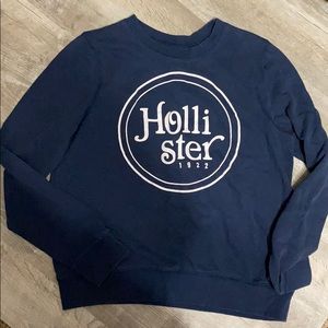 Hollister Crew